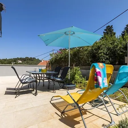 In With Sea View Terrace, Air Conditioning Wifi 4927-1 Mali Losinj